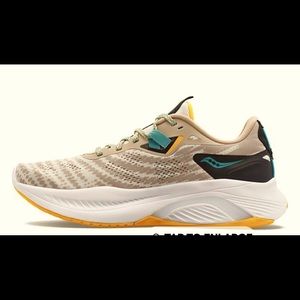 Saucony Guide 15 Women’s Running Shoes - worn twice!